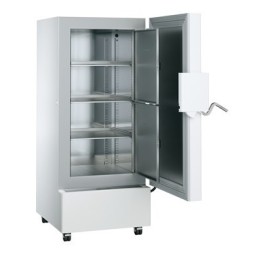 Ultratiefkühlschrank SUFsg 5001 H72, -86°C, 477 l | Hornik