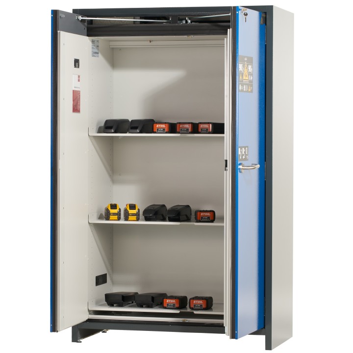 Lithium-Ion Battery Cabinet IO90.195.120.CS.WDC | Hornik