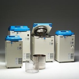 Dampfsterilisator HV 50, 50 l, 135°C | Hornik