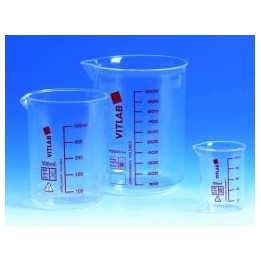 Griffinbecher 10 ml PMP mit Ausguss | Hornik