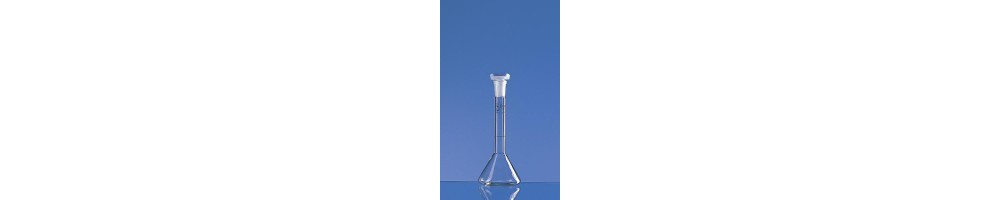 Duran Class A Volumetric Flasks, Trapezoidal PP Stopper – Precision for Labs